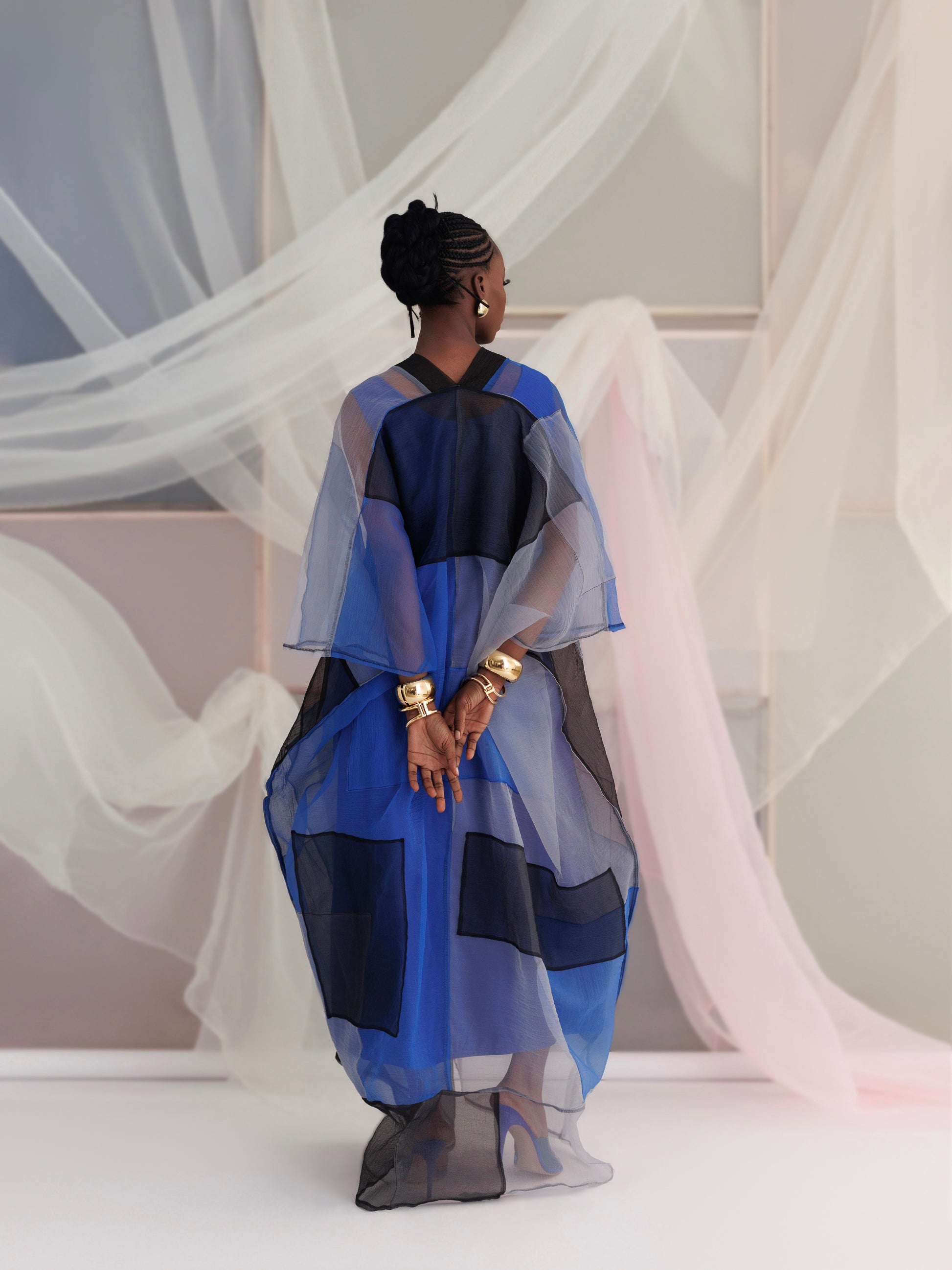 Nuella Dark Eleganza